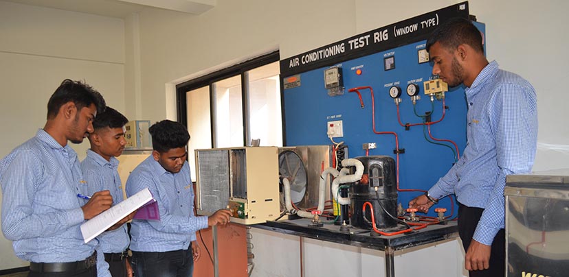  Refrigeration & Air Conditoning Lab